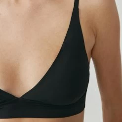 Brassière De Sport Soutien-gorge Eryx Black Limba Black Microfiber 9 Brassière De Sport Soutien-gorge Eryx Black Limba Black Microfiber -Fit Runner Soldes brassiere de sport soutien gorge eryx black limba black microfiber 2