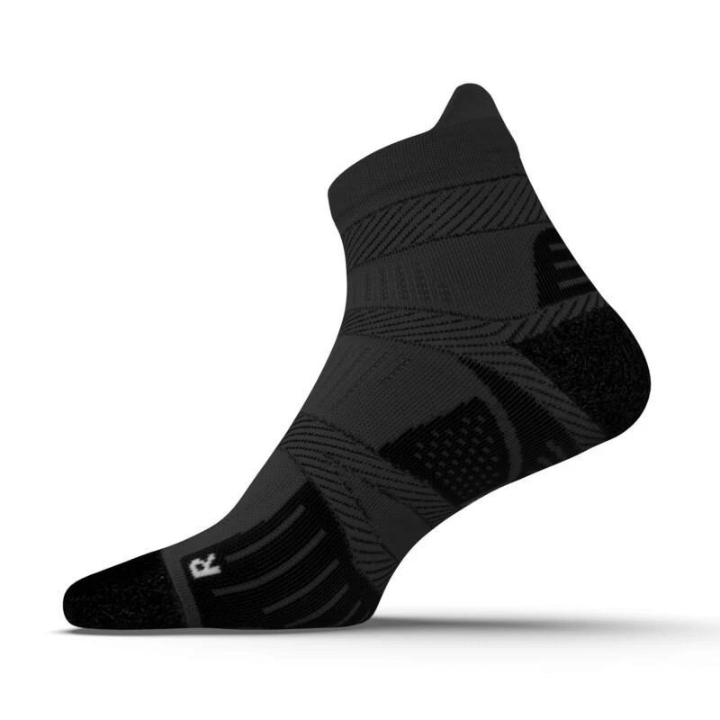 CHAUSSETTES DE RUNNING FINES STRAP NOIRES 5 CHAUSSETTES DE RUNNING FINES STRAP NOIRES – Image 5