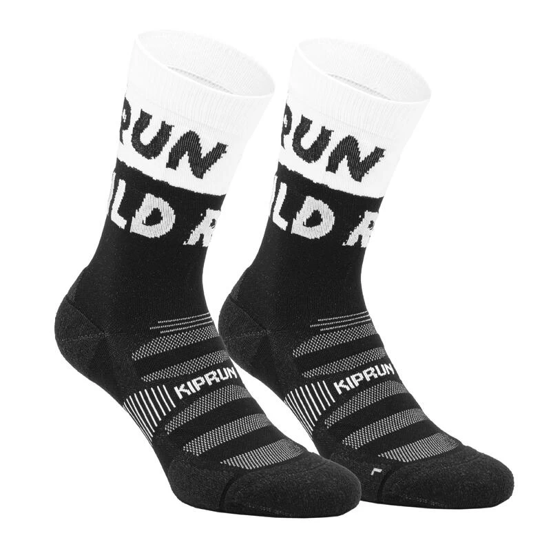 CHAUSSETTES DE RUNNING RUN900 EPAISSES MI-MOLLET RUN WILD BLANCHE NOIRE 1 CHAUSSETTES DE RUNNING RUN900 EPAISSES MI-MOLLET RUN WILD BLANCHE NOIRE