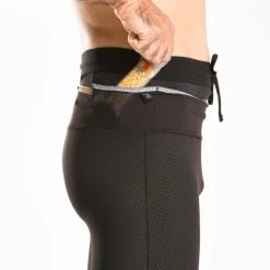 CUISSARD DE TRAIL RUNNING EMBOSS HOMME NOIR BRONZE 16 CUISSARD DE TRAIL RUNNING EMBOSS HOMME NOIR BRONZE -Fit Runner Soldes cuissard de trail running emboss homme noir bronze 6