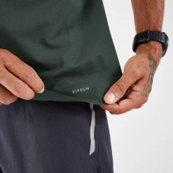 T-shirt De Running Longue Distance Homme - KIPRUN Run 900 Ultra Vert Foncé Grisé 10 T-shirt De Running Longue Distance Homme - KIPRUN Run 900 Ultra Vert Foncé Grisé -Fit Runner Soldes t shirt de running longue distance homme kiprun run 900 ultra vert fonce grise 4