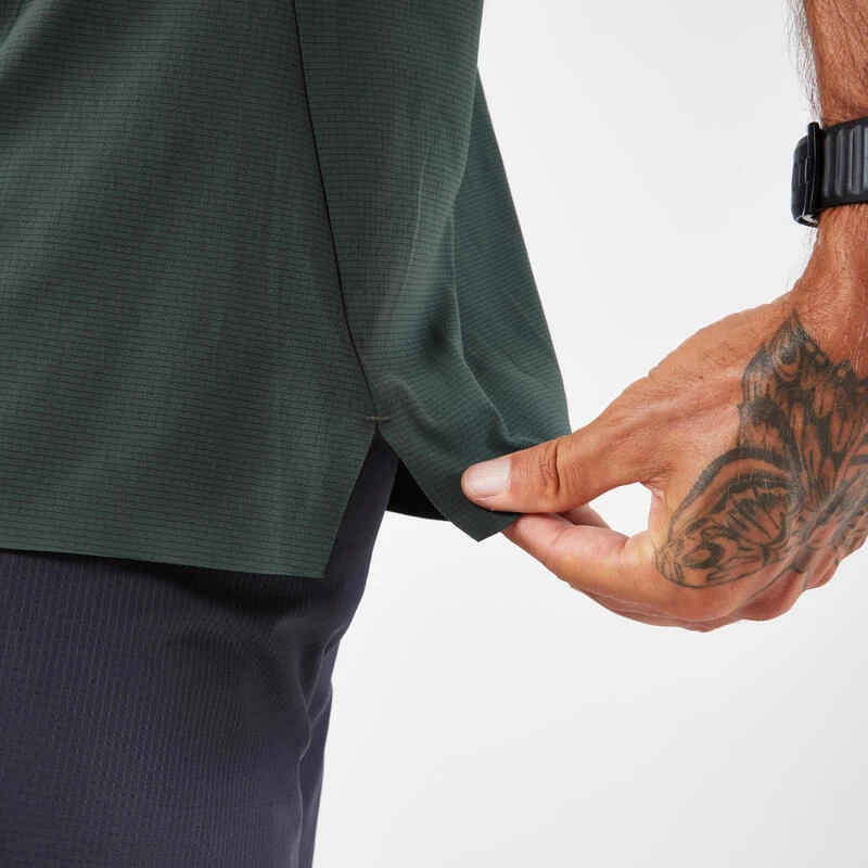 T-shirt De Running Longue Distance Homme - KIPRUN Run 900 Ultra Vert Foncé Grisé 6 T-shirt De Running Longue Distance Homme - KIPRUN Run 900 Ultra Vert Foncé Grisé – Image 6